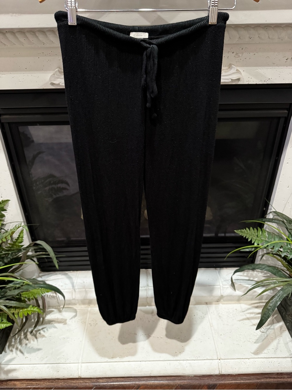 Eberjey Dream Rib Black Ribbed Knit Lounge Joggers